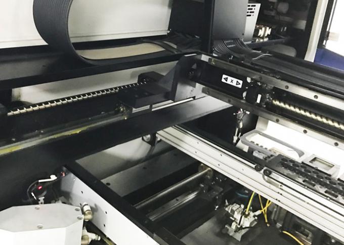 サムスンSM421 SMTの一突きおよび場所機械イメージ4
